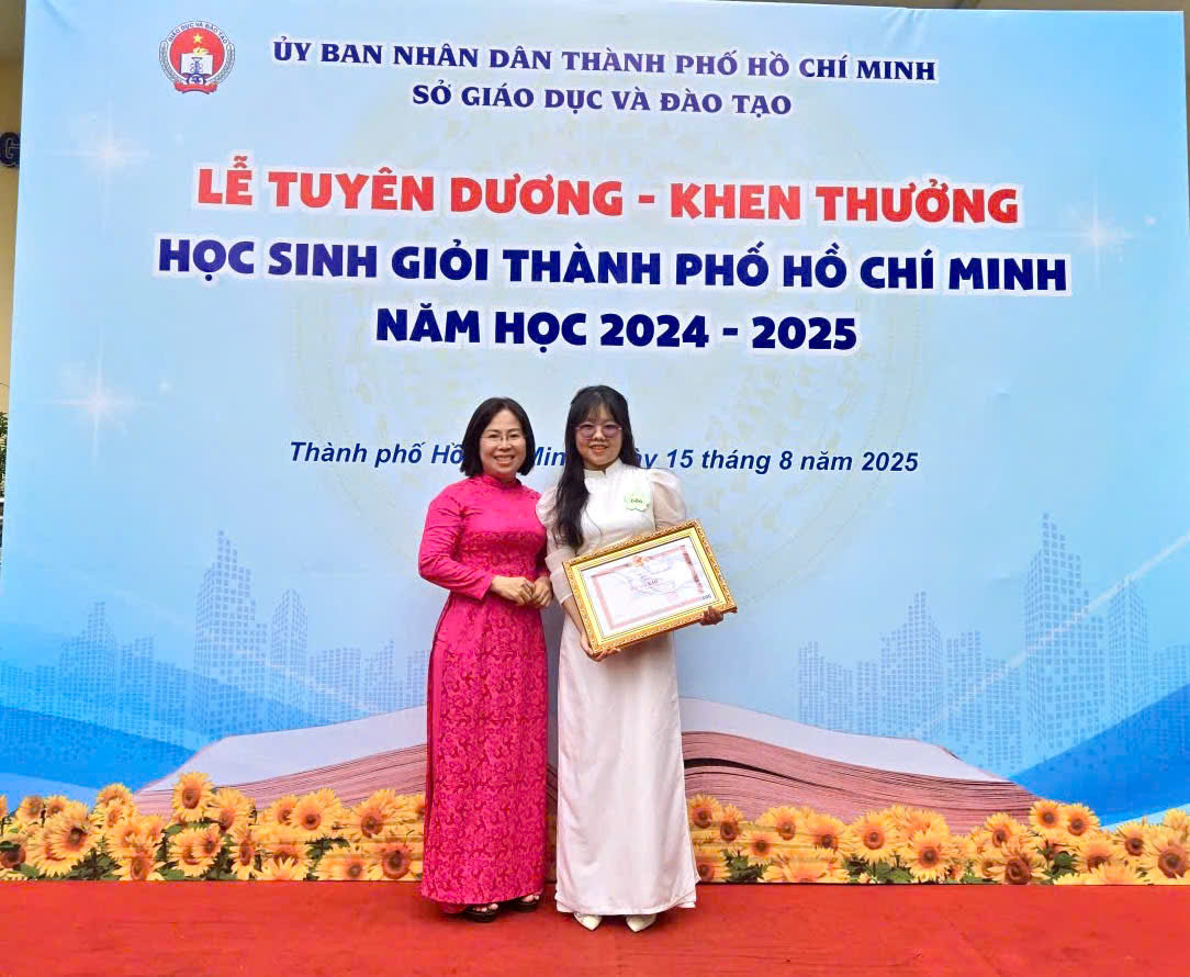 🎉 VINH DANH HỌC SINH GIỎI VĂN CẤP THÀNH PHỐ 🎉